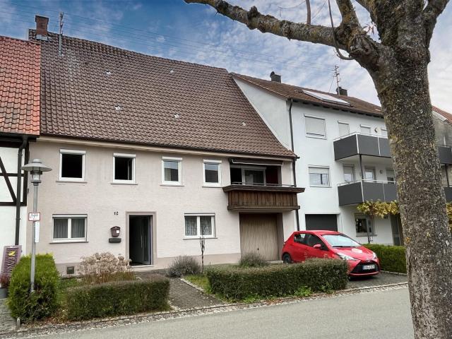 Einfamilienhaus in der Ortsmitte von Mühlheim Stetten
