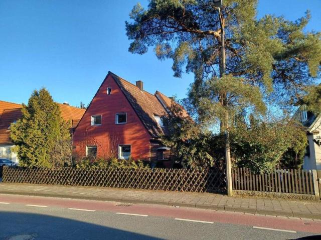 Einfamilienhaus in Erlangen Gemütliches Siedlerhaus mit großer Terrasse und eigenem Garten