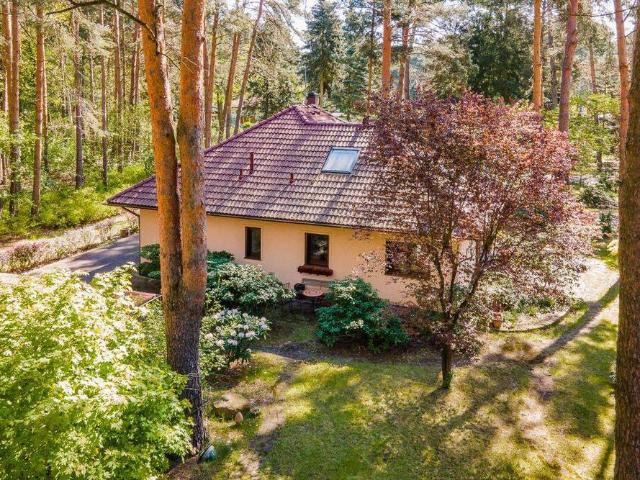 Einfamilienhaus in Mittenwalde Töpchin Mit Parkgrundstück, Wohnkeller, Einbauküche, Sauna, Kamin