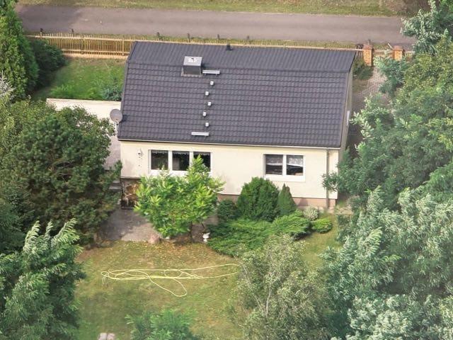 Einfamilienhaus in ruhiger Waldrandlage mit großem Grundstück