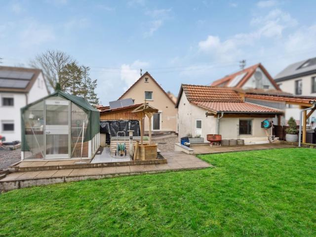 Einfamilienhaus in ruhiger Wohngegend mit großem Garten in Heilbronn Frankenbach