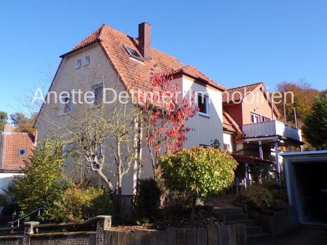 Einfamilienhaus in ruhiger Lage am Waldrand!