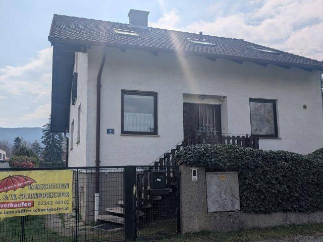 Kleines Einfamilienhaus mit großem Garten in Wolfpassing zu verkaufen