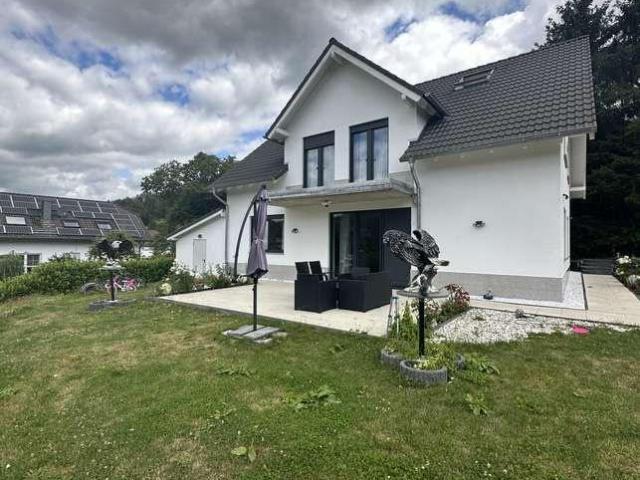 Einfamilienhaus in Windeck 7 Zimmer