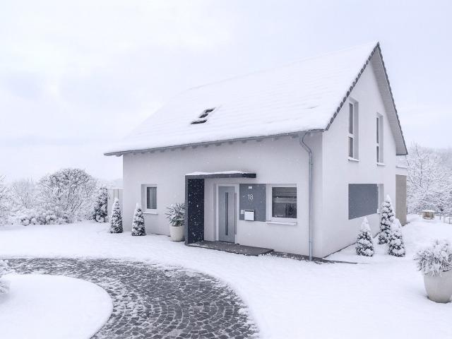 Einfamilienhaus in Traumlage inkl. Grundstück