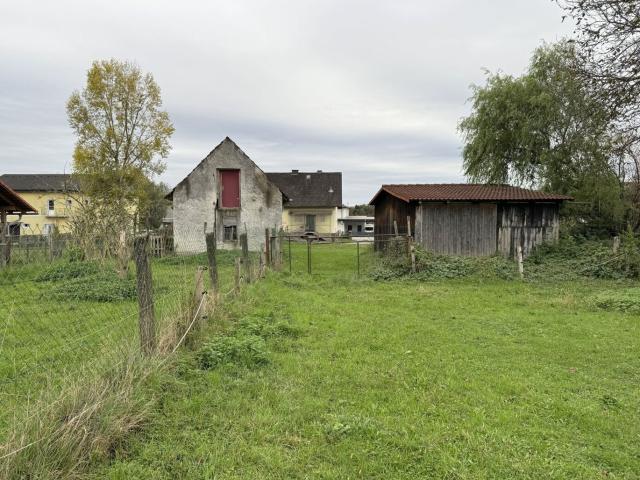 Einfamilienhaus, Landwirtschaft, Anleger, Fernitz Mellach, zentrale Lage Whfl. 117,69m², 4 Zimmer, Grund 20.181 m²