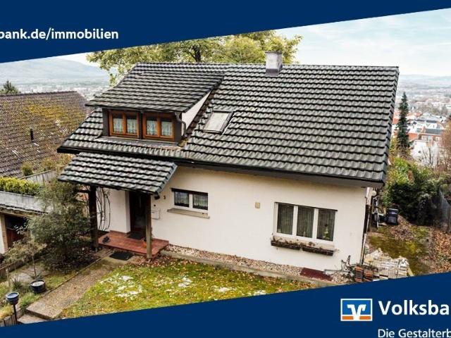 Einfamilienhaus mit Ausblick Ihr neues Zuhause mit Panoramablick in Gailingen!