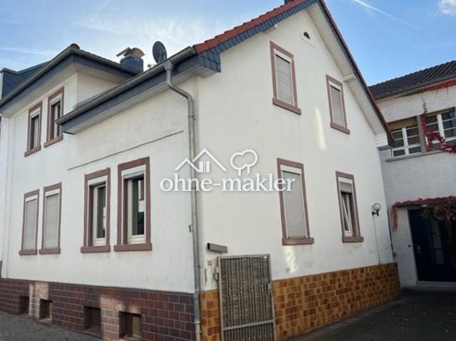 Einfamilienhaus mit Anbau in der Ortsmitte von Obertshausen
