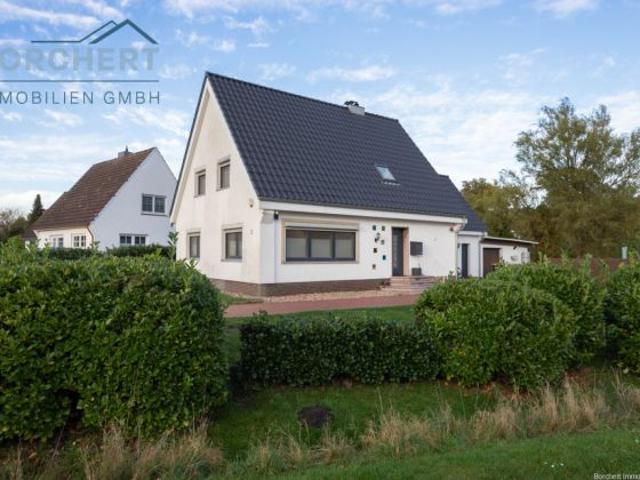 Einfamilienhaus mit Bauplatz in Klein Offenseth Sparrieshoop