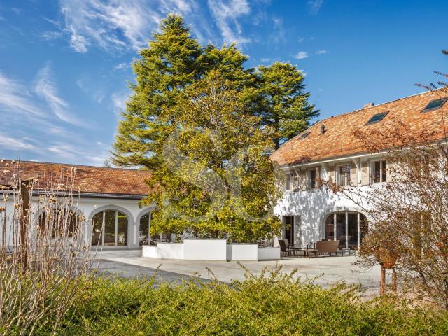 Einfamilienhaus mit Charakter im Herzen von Terre Sainte VD