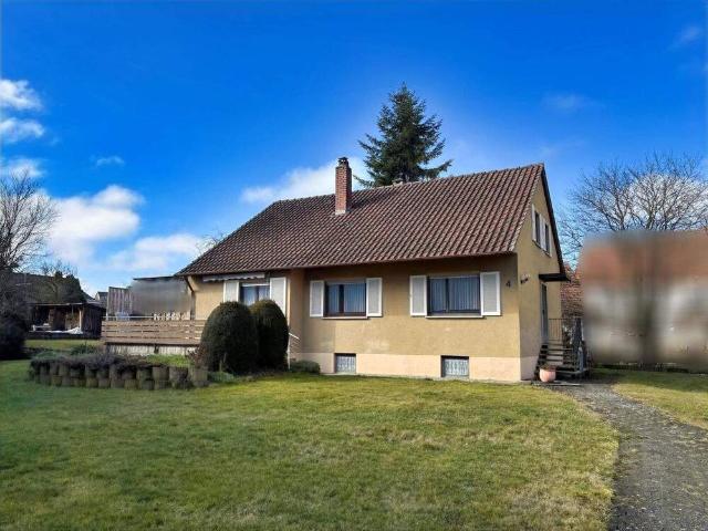 Einfamilienhaus mit exklusivem Grundstück in Mietingen