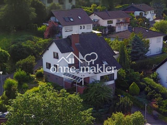 Einfamilienhaus mit Einliegerwohnung