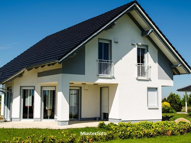 Einfamilienhaus mit Einliegerwohnung komfortables Wohnen mit zusätzlichem Potenzial