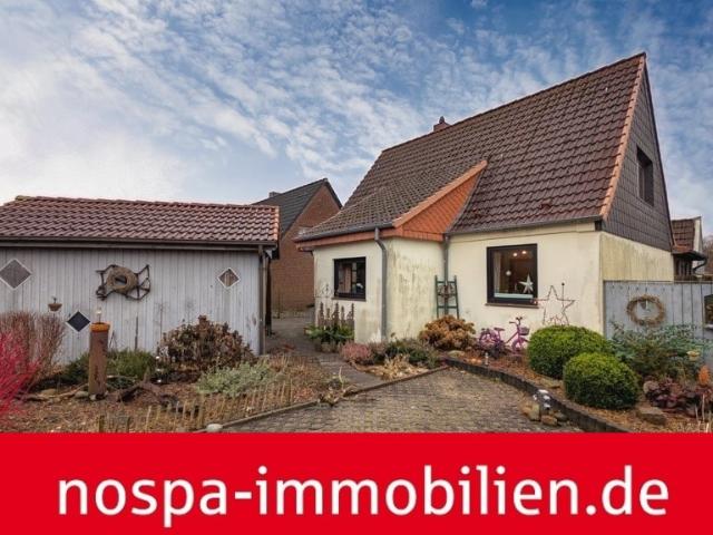 Einfamilienhaus mit Einliegerwohnung und großzügigem Grundstück In ruhiger Wohnlage!