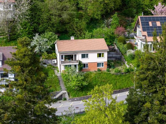Einfamilienhaus mit Einliegerwohnung und Weitsicht