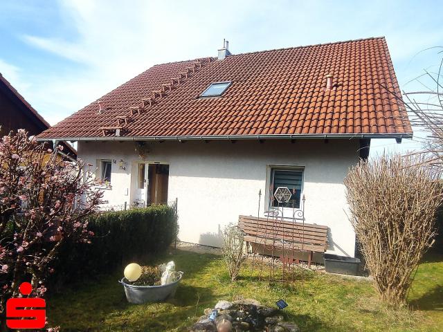Einfamilienhaus mit großem Potenzial Ihr Familienheim in Niedernhall zu werden!