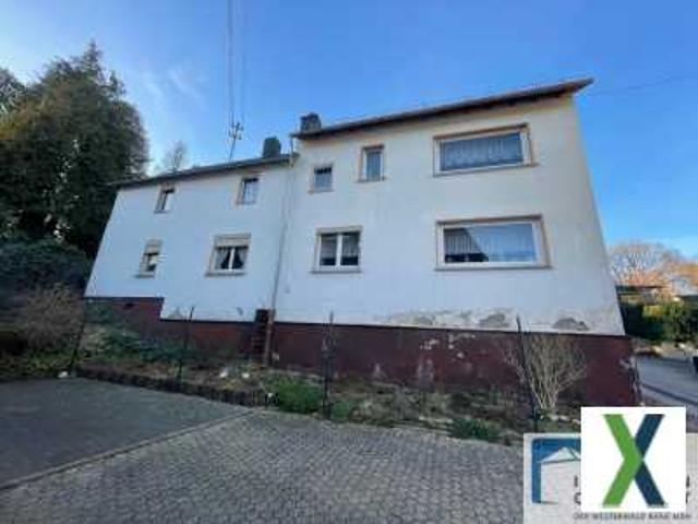 Einfamilienhaus mit großen Grundstücksflächen in Ortsrandlage von Woldert!