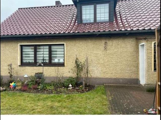 Einfamilienhaus mit großem Privatgarten in Berlin Staaken
