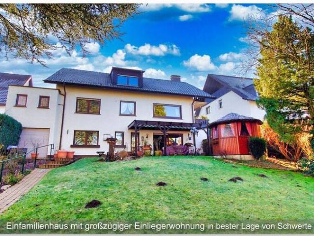 Einfamilienhaus mit großzügiger Einliegerwohnung in bester Lage von Schwerte