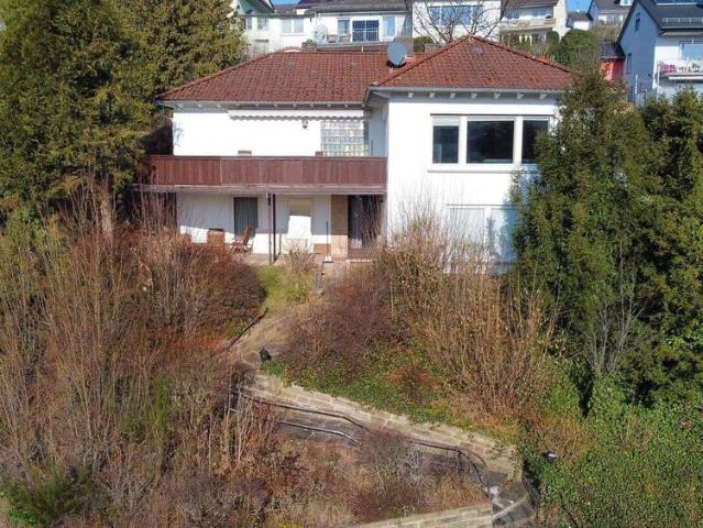 Einfamilienhaus mit heller Einliegerwohnung in sonnigster, ruhiger Lage von Bad Hersfeld