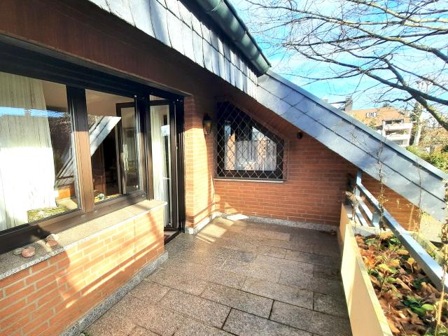 Einfamilienhaus mit integrierter Einliegerwohnung für die große Familie!