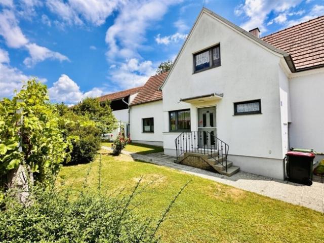 Einfamilienhaus mit ländlichem Flair und vielseitigem Potenzial in Wartmannstetten