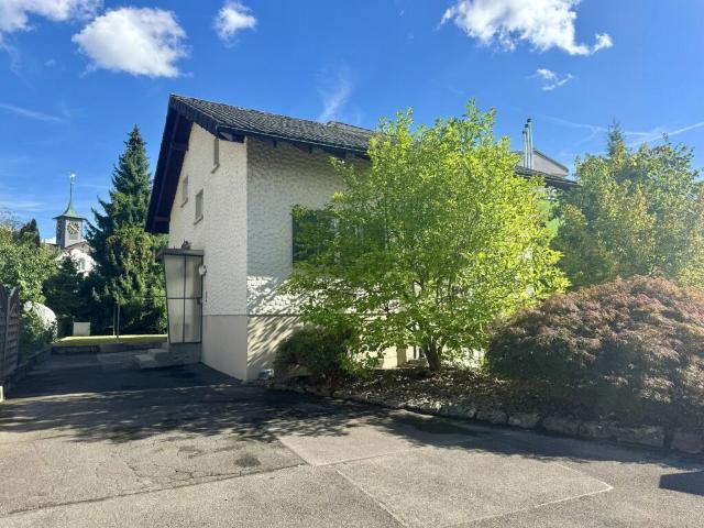 Einfamilienhaus mit Potential zu verkaufen