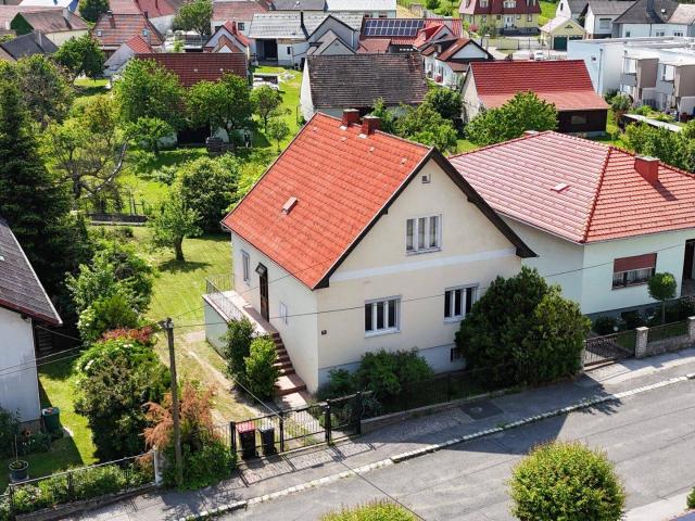 Einfamilienhaus mit Potential Nähe Sonnensee Ritzing