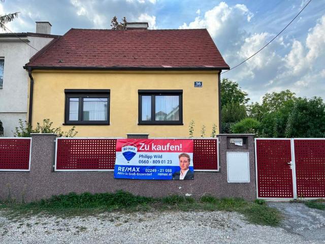 Einfamilienhaus mit Potenzial in Essling