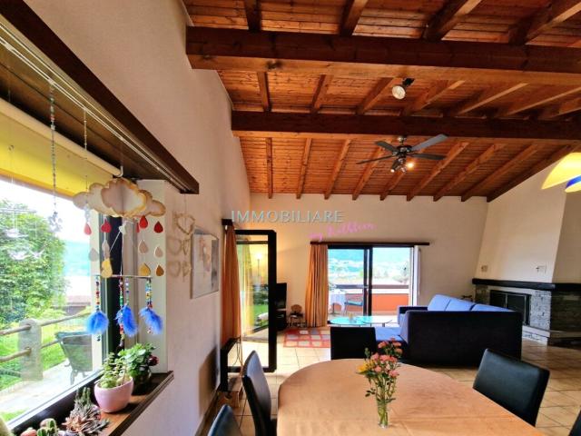 Einfamilienhaus, Ruhiglage mit Seeblick, Einliegerwohnung / Büro im EG