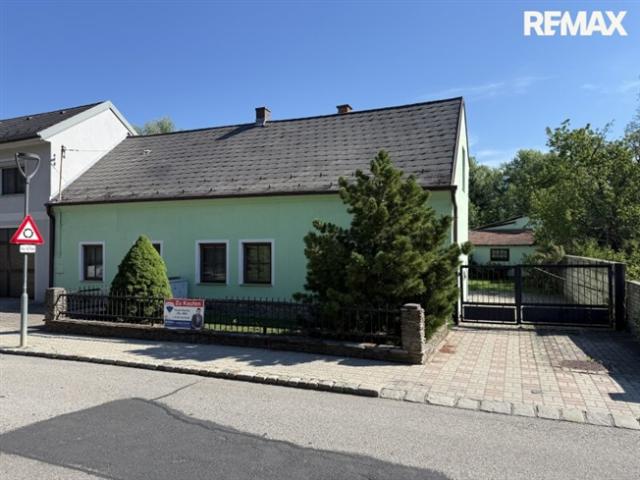 Einfamilienhaus mit sonnigem Garten und Nebengebäuden in Zillingdorf Bergwerk!