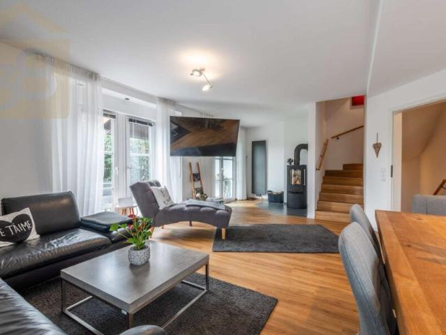 Einfamilienhaus mit Terrasse, Garten und Studio in Thune! Mein Haus = Mein Partner!