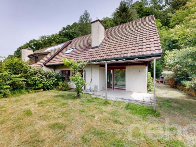 Einfamilienhaus mit viel Potenzial in ruhigem Wohnquartier