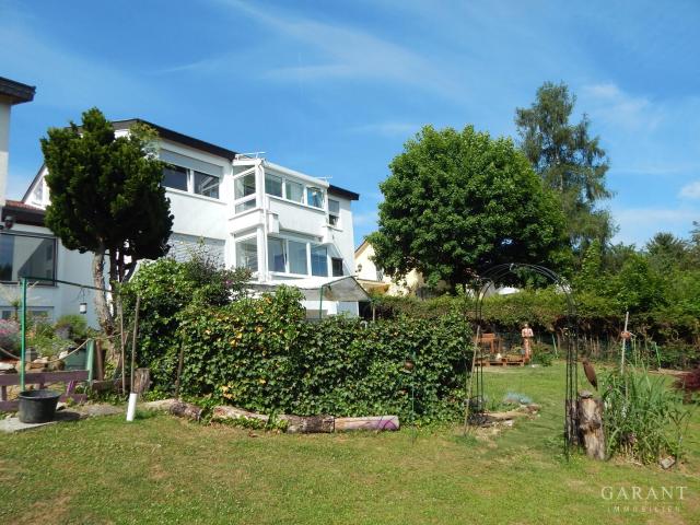 Einfamilienhaus mit vielen Extras in exzellenter Aussichtslage