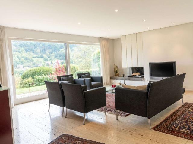 Einfamilienhaus mit Wellnessoase, Pool und Blick über Niedernhall