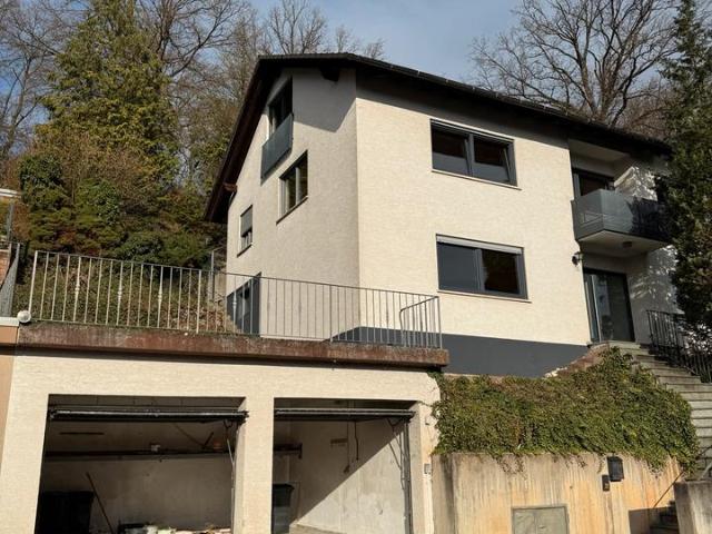 Einfamilienhaus mit Wohlfühlambiente in ruhiger Waldrandlage
