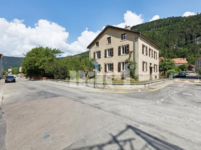 Einfamilienhaus mit 2 Einheiten