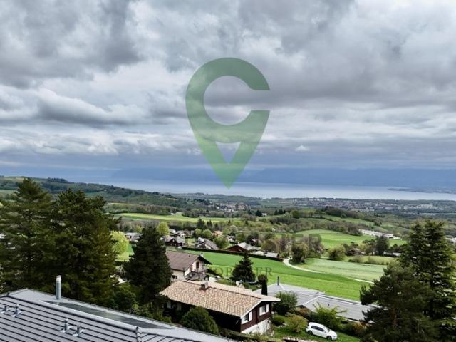Einfamilienhaus mit 6,5 Zimmern und atemberaubender Aussicht in der Nä