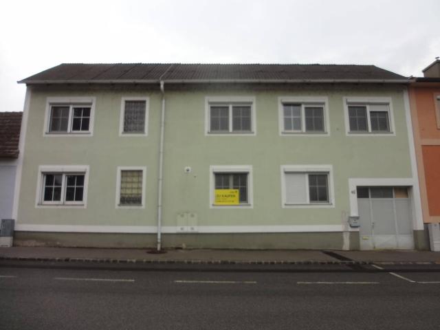 PREISREDUZIERT! Einfamilienhaus mit 6 Zimmer und großem Potential !
