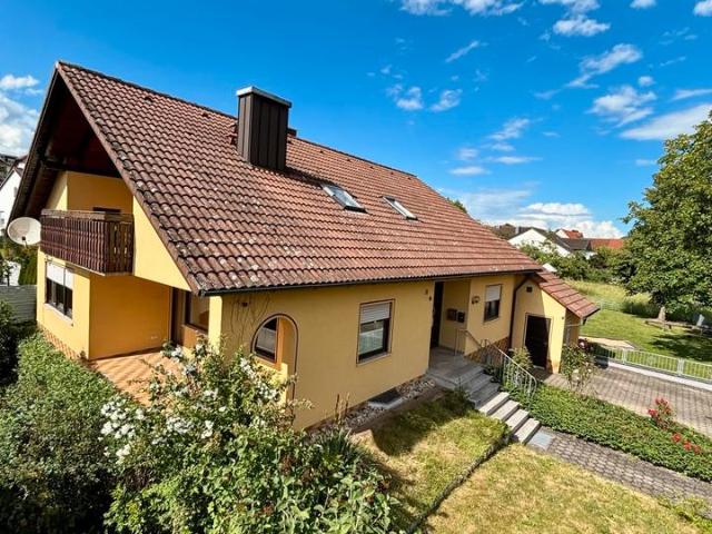 Einfamilienhaus Zweifamilienhaus von Privat