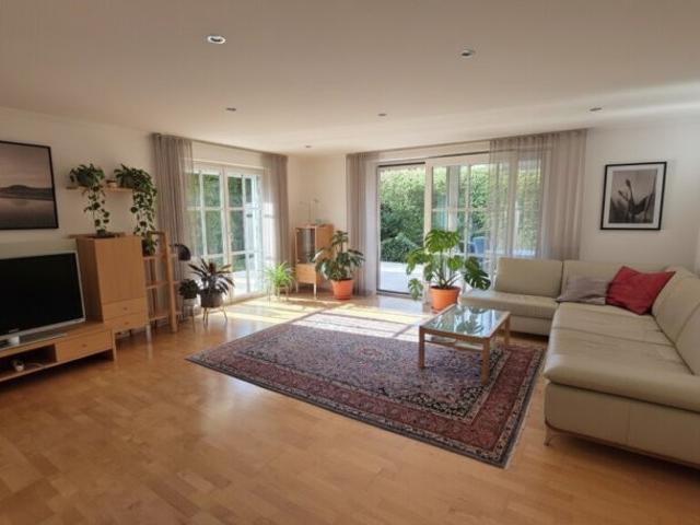 Einfach sofort einziehen stilvolles Einfamilienhaus in Wals Käferheim