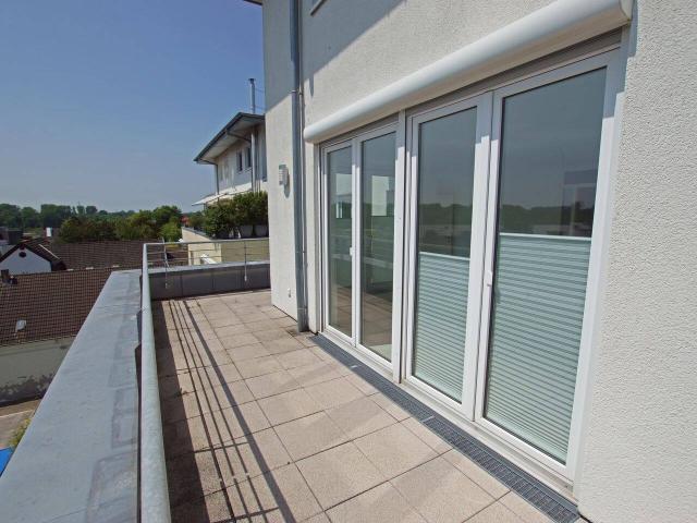 Einfach über den Dingen stehen Maisonette Penthouse am Rhein Düsseldorf Benrath
