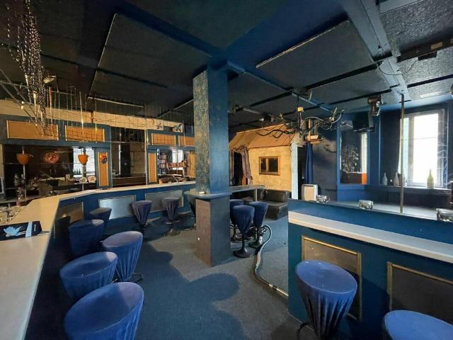 Eingerichtet als Bar, perfekt als Vereinslokal oder ein gemtliches Studio