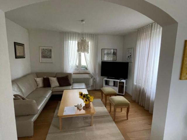Reserviert Einladendes 6.5 Zimmer Einfamilienhaus in Liestal