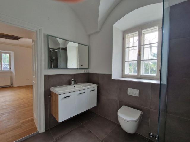 RESERVIERT ! Einmalig in Salzburg! 3 Zimmer Wohnung im historischen Mühlengut zu Glas