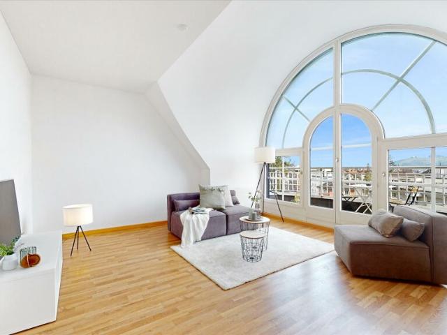 einmalige Dachwohnung mit viel Charme!