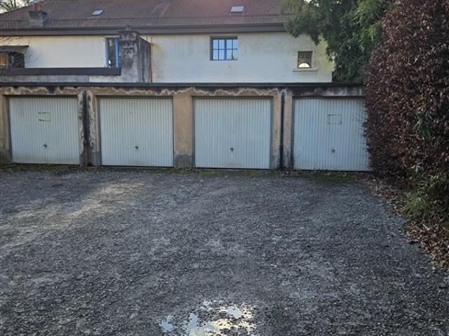 Erdgeschoss Box zu vermieten im Florissant Viertel