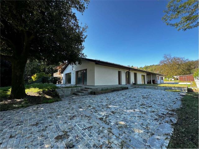 Einstöckiges Haus in einem reservierten Bereich