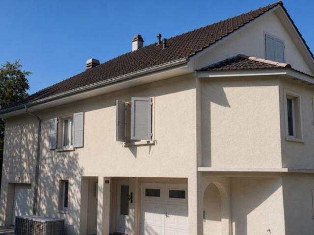 Einstehendes Haus mit Garten und Terrasse, komplett renoviert in der Nähe von Yverdon