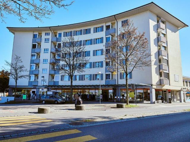 Einstellhallenplatz am Neuhausplatz zu vermieten!